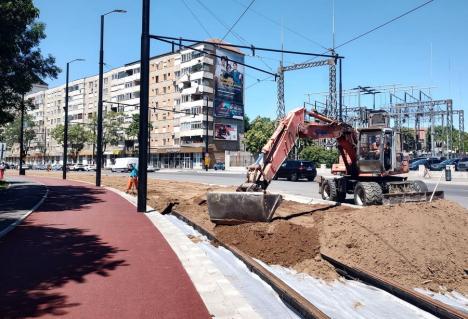 Constructorii pregătesc înierbarea liniei de tramvai din zona Nufărul-Cantemir (FOTO)