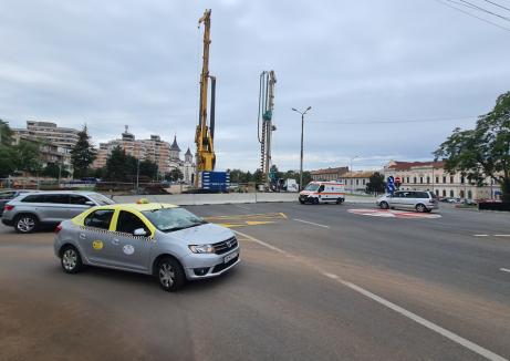 Circulați, vă rog! Cea de-a doua bandă de intrare pe podul Dacia dinspre Calea Averescu din Oradea a fost dată în folosință (FOTO)