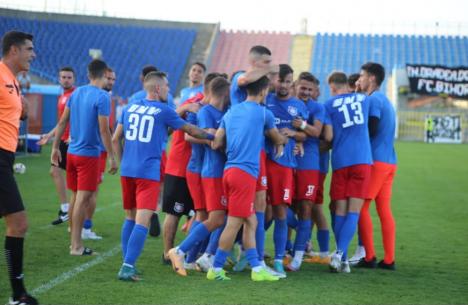 FC Bihor a câştigat jocul cu Şoimii Lipova, printr-un gol marcat în prelungiri! (FOTO)