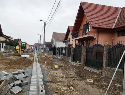 Trei străzi din cartierele Tineretului şi Grigorescu din Oradea au intrat în modernizare (FOTO)