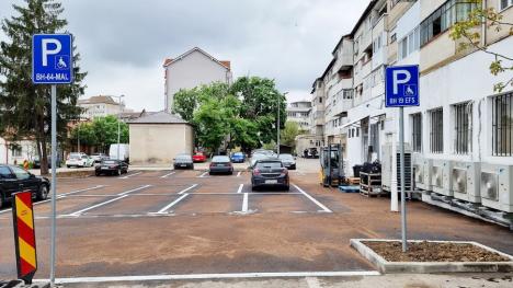 20 de parcări în locul unei case demolate în Oradea (FOTO)