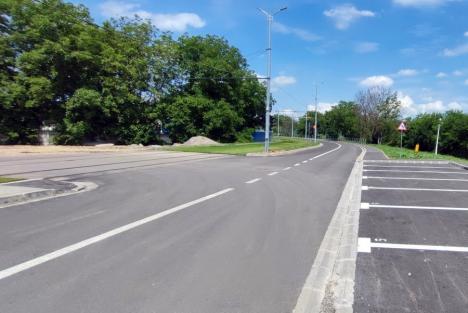 Strada Făgăraşului, care leagă zona Universităţii de Parcul 22 Decembrie din Oradea, a fost dată în circulaţie (FOTO / VIDEO)