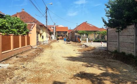 Trei străzi din cartierul orădean Oncea au intrat în lucrări de modernizare (FOTO)