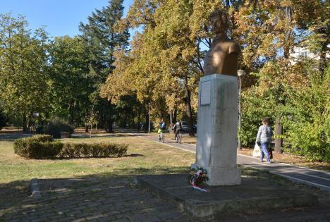 Prima etapă a bugetării participative. Proiectul statuii din bronz a poetului Petőfi Sándor a fost cel mai votat online. Vezi care este topul!