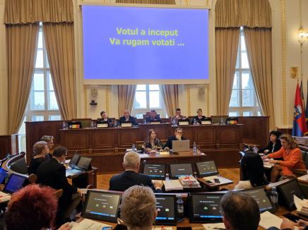 Consiliul Local Oradea a hotărât supraimpozitarea a clădirilor nereabilitate cu 500% fără votul PSD şi UDMR: 'Nu avem o procedură clară'