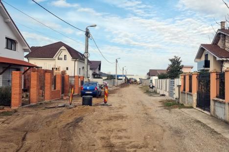 Au început asfaltările. Mai multe străzi din cartierul Grigorescu vor fi modernizate anul acesta (FOTO)