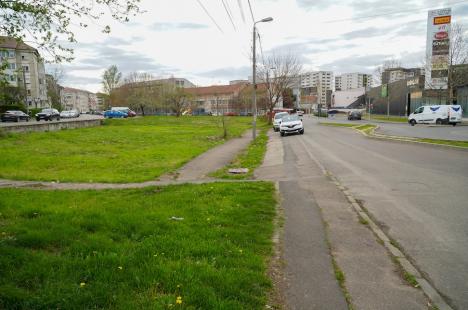 Rămâne parc! Primăria Oradea a căzut la pace cu dezvoltatorul imobiliar Imopark, care dorea să construiască un bloc pe spaţiul verde din spatele Bisericii Emanuel (FOTO)