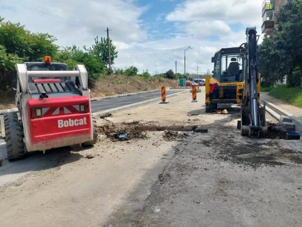 Termen, luna iulie: 230 de locuri de parcare vor fi amenajate în locul garajelor demolate din zona străzii Milcovului (FOTO)