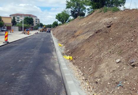 Termen, luna iulie: 230 de locuri de parcare vor fi amenajate în locul garajelor demolate din zona străzii Milcovului (FOTO)