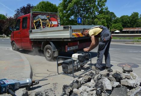 Urmează asfaltarea. Strada Râului va fi deschisă traficului rutier în ultima săptămână din mai (FOTO)