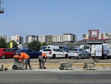 Constructorii sparg Bulevardul Decebal din Oradea pentru a-l moderniza (FOTO)