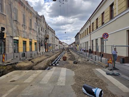 Intersecția străzilor Avram Iancu și Cuza Vodă din Oradea se închide începând de joi traficului auto (FOTO)