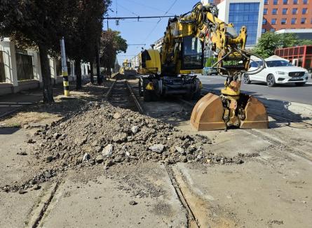 „Un termen strâns”: Muncitorii lucrează și ziua, și noaptea pentru ca tramvaiele să poată circula pe Calea Aradului, din 9 septembrie (FOTO)