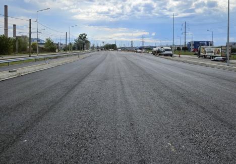 Pasajul rutier din Calea Borşului ar putea fi deschis circulaţiei luna viitoare (FOTO)