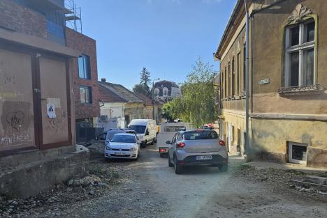 Nu se mai termină! Strada Delavrancea din centrul Oradiei este în lucru de patru ani (FOTO)