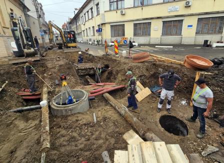 Lucrări cu întârziere. Închiderea străzii Avram Iancu se prelungeşte cel puţin până la finalul lunii octombrie (FOTO)