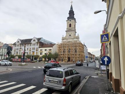 Biserica cu Lună din Oradea, în reabilitare. Lucrările vor trebui finalizate până pe 1 decembrie (FOTO)