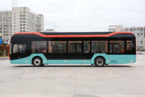 Oradea cumpără 30 de autobuze electrice pentru parcul OTL. Vor circula din vara anului viitor (FOTO)