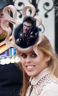 Casa Regală britanică, ruşinată pe Facebook din cauza pălăriei prinţesei Beatrice