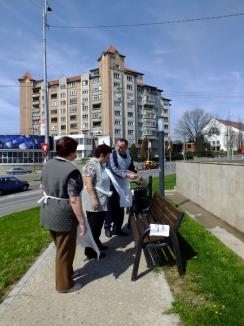 La muncă voluntară: Angajaţii Companiei de Apă au pregătit de primăvară zona verde din Dealul Păcii (FOTO)