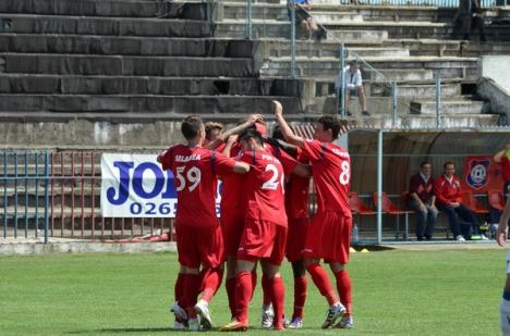 Surpriză: FC Bihor a învins lidera Gloria Bistriţa cu 2-0 (FOTO)