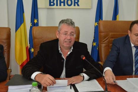 UDMR-izare la judeţ: Preşedintele Consiliului Judeţean a 'rezervat' funcţia de şef al Direcţiei Economice pentru Szarka Arpad