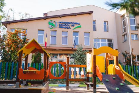 Cercetări clasate, amendă anulată: O şcoală privată din Oradea, anchetată pentru că ar fi primit ilegal copii în pandemie, a demonstrat că n-a greşit
