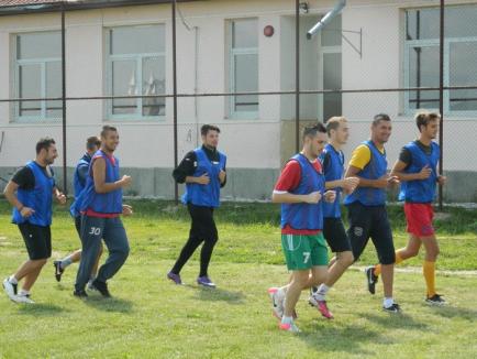 CS Oşorhei a sunat adunarea: Primul antrenament pentru noul sezon (FOTO)