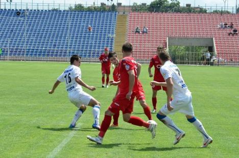 Surpriză: FC Bihor a învins lidera Gloria Bistriţa cu 2-0 (FOTO)