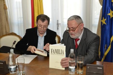 "Baciul" Ioan Moldovan, directorul Revistei Familia, sărbătorit la 60 de ani (FOTO)