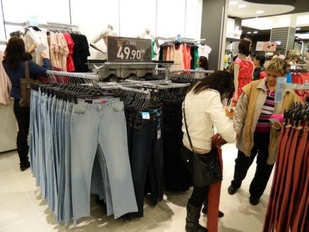 Start la cumpărături: S-a deschis primul magazin New Look din Oradea (FOTO)