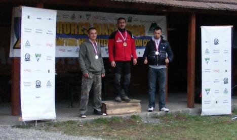 Bihorenii, campioni într-un concurs internaţional de rafting (FOTO)