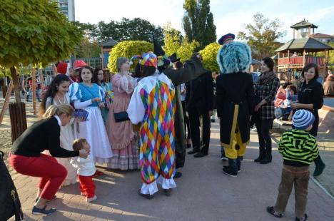 Săptămâna păpuşilor: Copiii sunt aşteptaţi la un festival de teatru dedicat lor (FOTO)