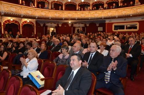 Festivitate de gală la aniversarea celor 30 de ani ai Spitalului Judeţean: medicii au participat în hohote de plâns, dar şi de râs (FOTO)