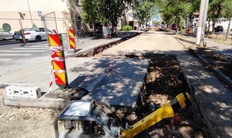 Peste 20 de străzi din Oradea sunt sparte pentru lucrări de termoficare. Vezi termenele de finalizare! (FOTO)