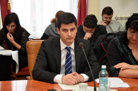 PDL Bihor l-a înlocuit pe Radu Ţîrle cu Bogdan Manafu în Consiliul Judeţean (FOTO)