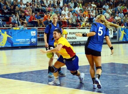 Naţionala de handbal feminin a dispus de Olanda la Oradea, cu scorul de 36-29 (FOTO)