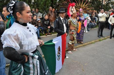 Spectacolele Toamnei Orădene au început cu tradiţii mexicane (FOTO)