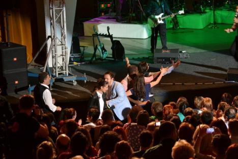 Horia Brenciu, show maraton cu HB Orchestra şi concurenţii de la Vocea României (FOTO)