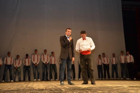 Baschet la teatru: CSM şi-a prezentat cei 13 "actori" ai noului sezon (FOTO)