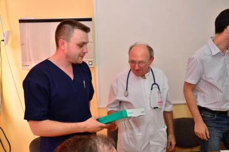 Copiii cu afecţiuni oncologice vor suferi mai puţin, graţie unei donaţii făcute de Clubul Lions pentru Spitalul Municipal (FOTO)