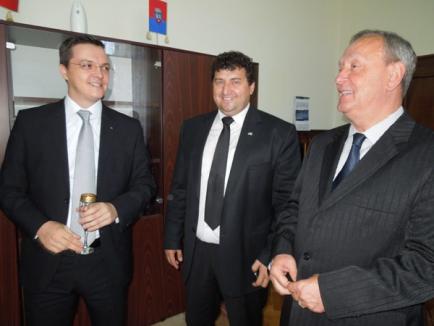 Preşedinte cu acte: Cornel Popa a depus jurământul de şef al Consiliul Judeţean (FOTO)