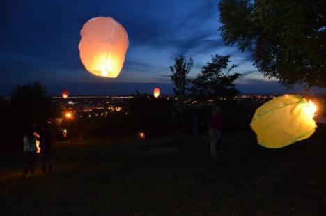 ASUOfest s-a terminat cu lampioane colorate "aruncate" peste oraş (FOTO)