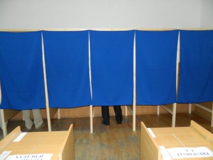 Ilie Bolojan a votat rapid şi fără declaraţii (FOTO)
