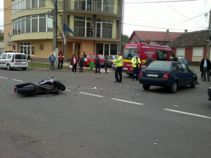 Motociclist grav accidentat în Parcul Ţăranilor de un şofer neatent (FOTO)