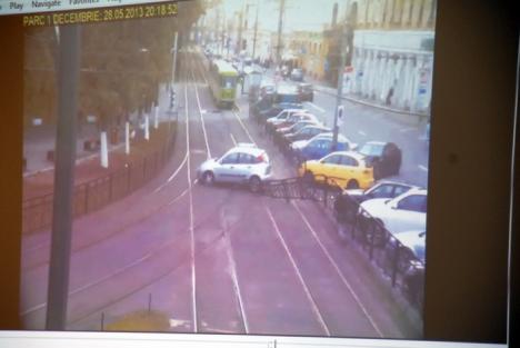Liviu Popa: „Cu sistemul de monitorizare al oraşului am prins tâlhari, hoţi şi şoferi indisciplinaţi" (FOTO/VIDEO)