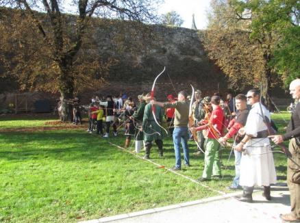 Campionatul Județean la tir cu arcul și-a desemnat câștigătorii la Cupa Cetăţii (FOTO)