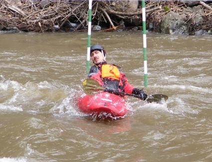 Bihorenii, campioni într-un concurs internaţional de rafting (FOTO)