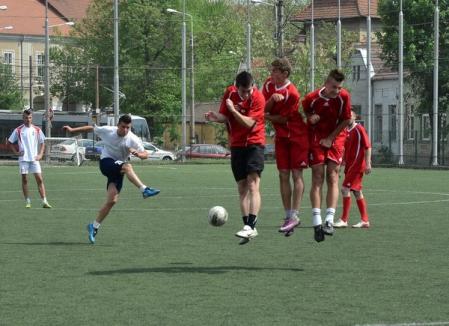 Trofeul FC Bihor: Fotbaliştii de la Ady Endre s-au răzbunat pe echipa de la Ioan Bococi, iar LPS şi Ghibu au făcut egal (FOTO)