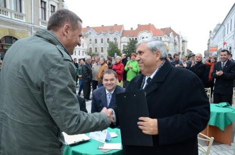 Candidaţii UDMR au intrat în campania electorală pe imnul Ungariei (FOTO)